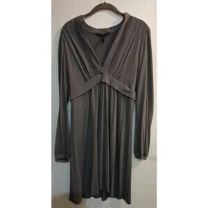 BCBGMAXAZRIA Medium Grey V-Neck Dress Knee Length Size LP Pre-Owned